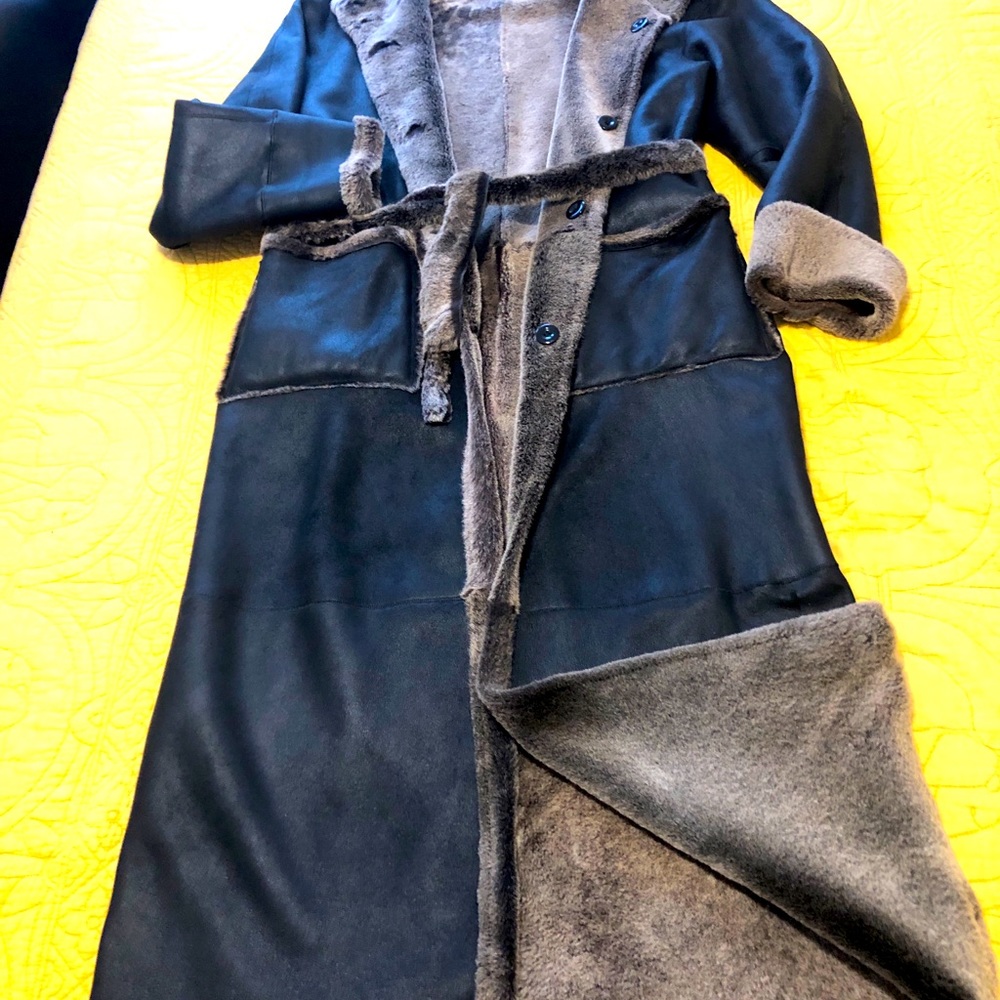 Via Veneto 100% Lamb Shearling made in Turkey